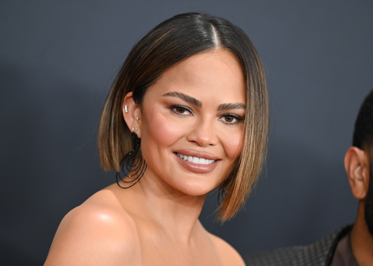 Chrissy Teigen Grammys: A Deep Dive into Her Life and Legacy